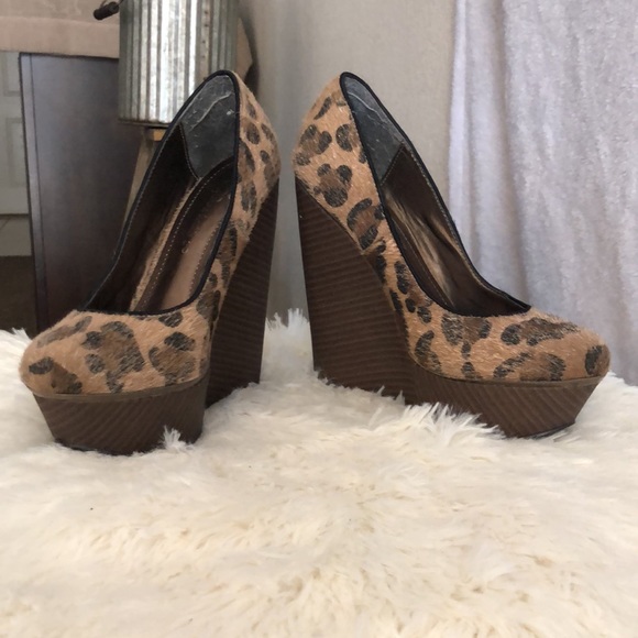 Leopard print wedges - Picture 2 of 4
